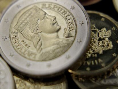Imagen de una moneda de euro de Letonia. 