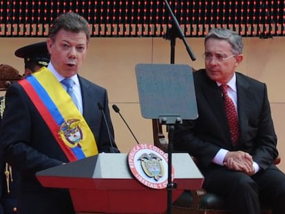 Uribe, right, at Santos&#039; inauguration in 2010.