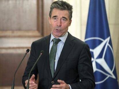 El secretario general de la OTAN, Anders Fogh Rasmussen, en una rueda de prensa en Atenas el pasado viernes.