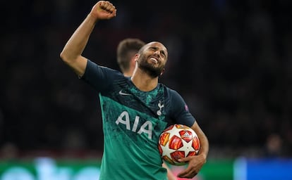 Lucas Moura comemora a classificação do Tottenham para a final da Champions.