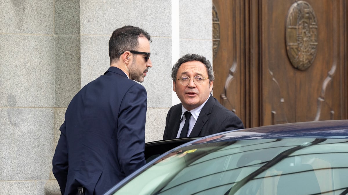 Juicio al fiscal general del Estado, Álvaro García Ortiz - 5 de noviembre de 202 | Dos periodistas relatan al Supremo que tenían el correo filtrado antes que el fiscal general | España | EL PAÍS