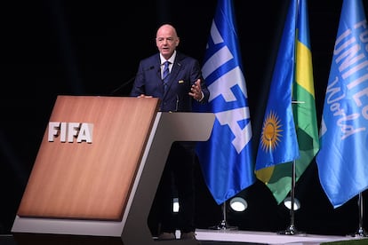 Gianni Infantino, durante el discurso previo a su reelección como presidente de la FIFA hasta 2027 celebrada en Kigali (Ruanda).