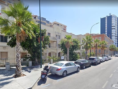 Paseo de la Farola de Málaga donde Google instalará un centro de excelencia para la ciberseguridad.