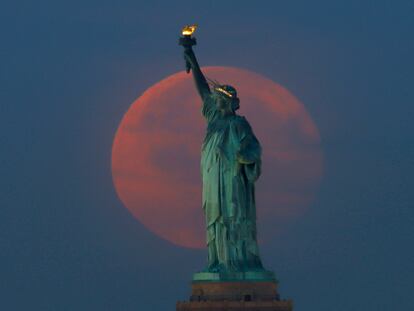 La luna de cosecha en Nueva York (EE UU), el 10 de septiembre de 2022.