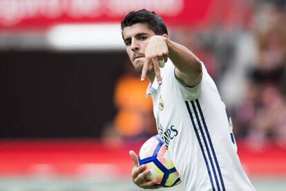 Álvaro Morata celebra el segundo gol.