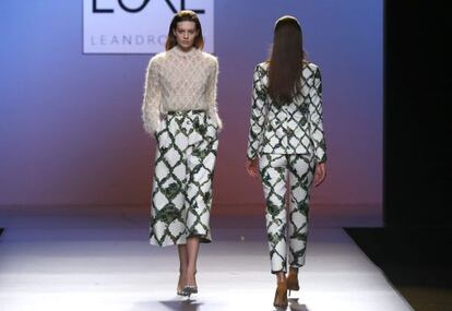 Desfile del diseñador andaluz Leandro Cano.
