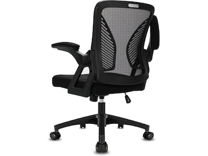 Silla ergonómica con reposabrazos ajustables y soporte lumbar. 43% de descuento, SOLO 56,87€