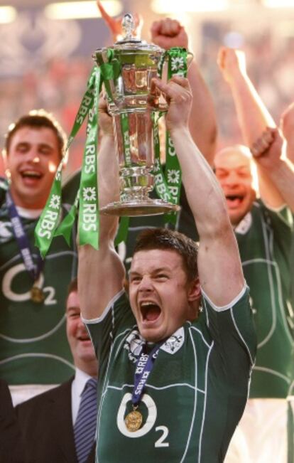 O'Driscoll levanta el trofeo del Seis Naciones en 2009