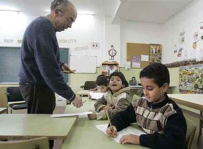 Alumnos en un colegio vitoriano.