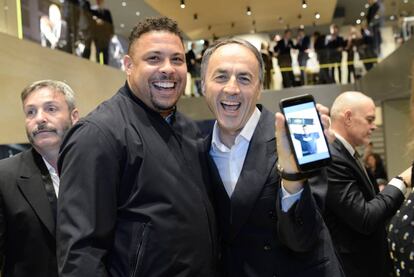 Ronaldo Nazário y Nerio Alessandri, presidente de Technogym.