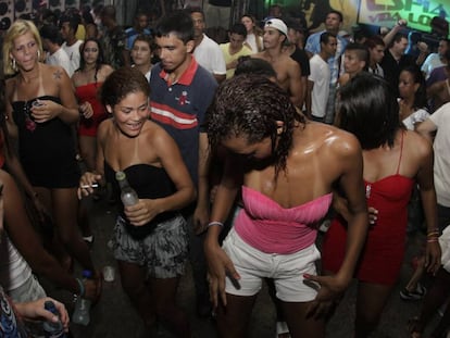 Baile funk na Rocinha.