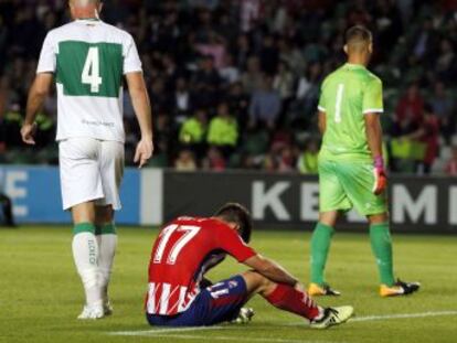 Los rojiblancos dan vida a su rival en la segunda parte y no sentencian su pase a octavos