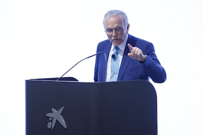 El presidente de CriteriaCaixa, Isidro Fainé, durante la presentación del plan estratégico 2025-2030, en junio de 2024.