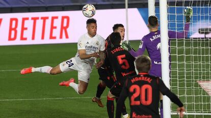 Mariano, en un duelo ante la Real Sociedad del pasado campeonato.