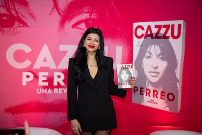 'Cazzu', durante la presentación de su libro, en Ciudad de México.