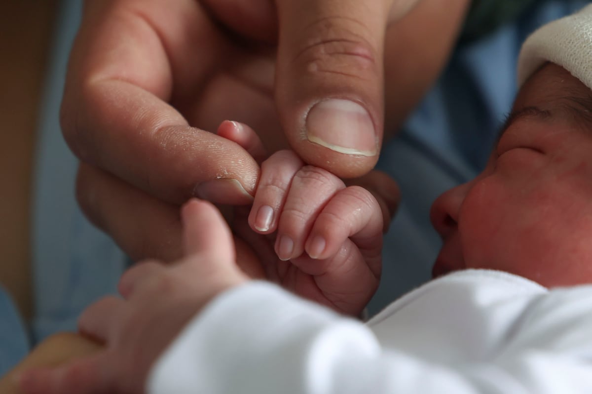 Sofía desbanca a Lucía y Mateo a Hugo: los nombres más elegidos para los recién nacidos en España | Sociedad