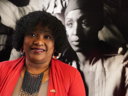 Zindzi Mandela, durante la inauguración de una galería fotográfica sobre su padre, en Gdansk, Polonia, 2016.