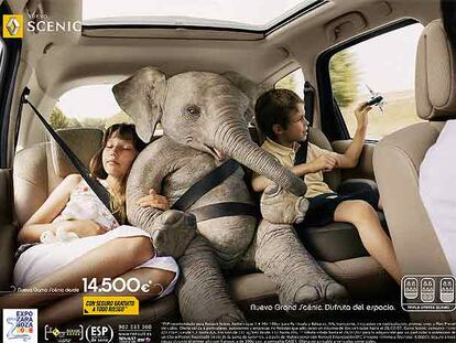 Un elefante protagoniza la campaña del Renault Grand Scenic.