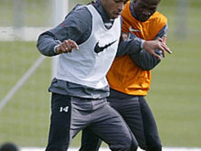 Henry y Lauren, en un entrenamiento del Arsenal.