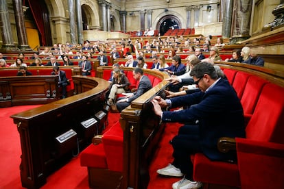 Una imagen de una votación en el Plano del Parlament.