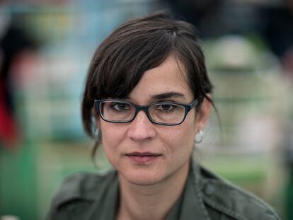La escritora colombiana Carolina Sanín en una fotografía de 2017.