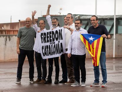 Los líderes políticos independentistas encarcelados, tras recibir el indulto