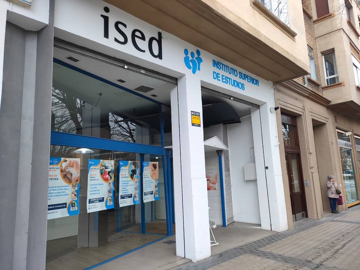 Ised Roma ISED | Centro de formación orientado a la especialización profesional ...