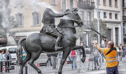 L'estàtua de Franco al Born..