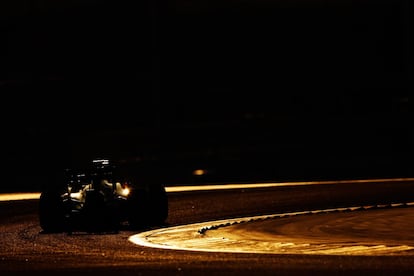 El alemán Nico Hulkenberg, del equipo Force India, durante la sesión de pruebas. 