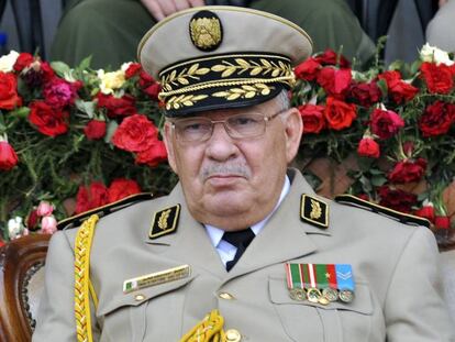 El jefe del Ejército argelino, Gaid Salah, en un acto en Argelia en junio de 2012.