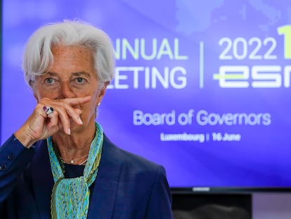 Christine Lagarde, presidenta del Banco Central Europeo (BCE) en el inicio de la reunión anual de la Junta de Gobernadores del Mecanismo Europeo de Estabilidad (MEDE) en Luxemburgo, el pasado 16 de junio.