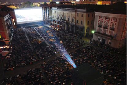 Noche de película en Piazza Grande, el pasado fin de semana durante el festival de cine de Locarno.