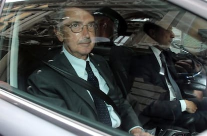 El expresidente de Telecom Italia, Franco Bernabe, tras presentar su renuncia en la junta de accionistas de septiembre.