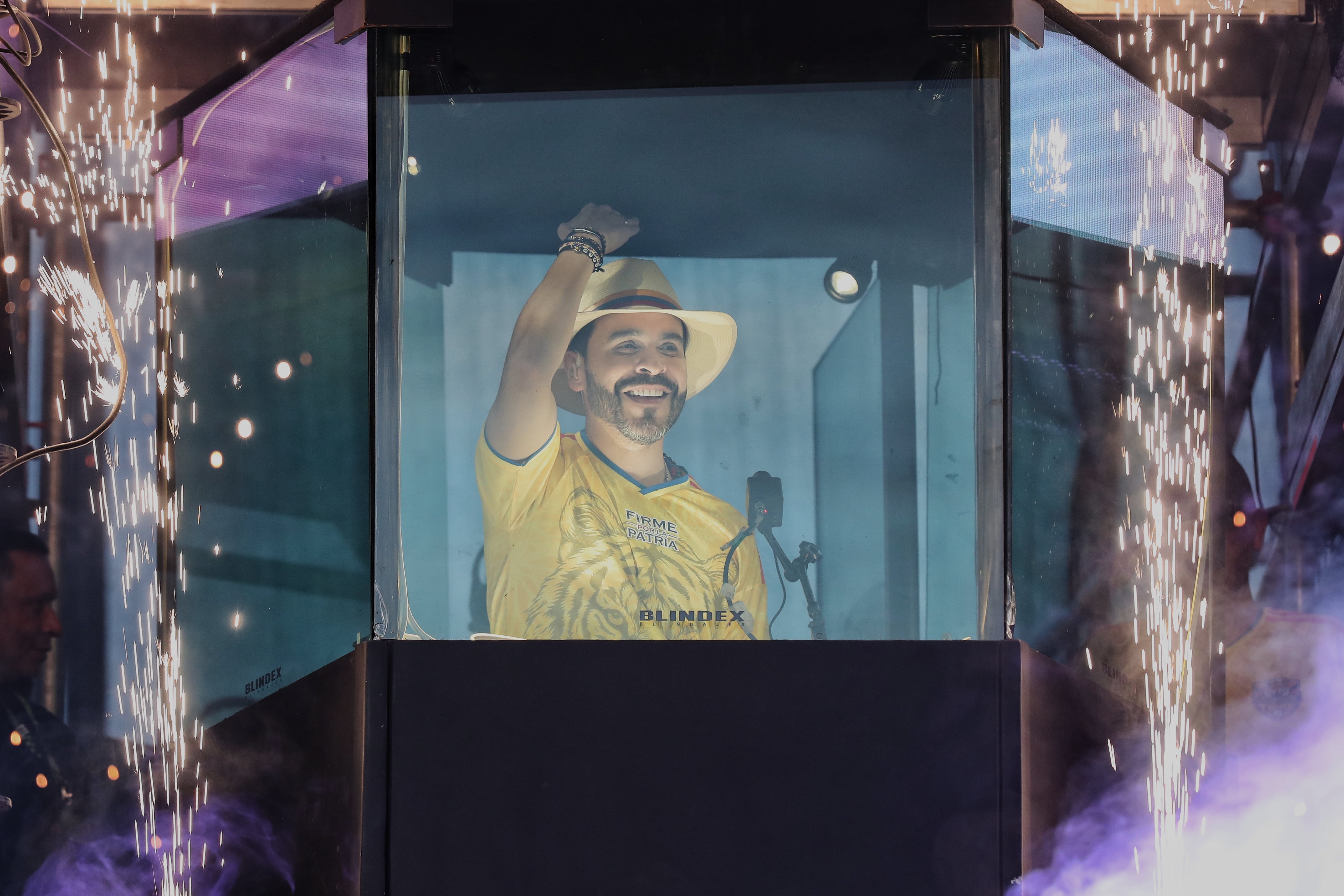 Las promesas de la ultraderecha que De la Espriella imita de Milei, Bukele, Bolsonaro, Uribe y Trump