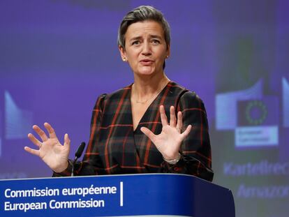 La comisaria de Competencia, Margrethe Vestager, durante su comparecencia de este martes en Bruselas.OLIVIER HOSLET / POOL / EFE