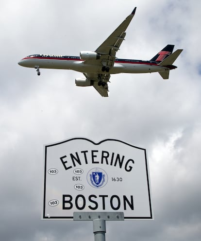 Donald Trump's plane flying over Boston.