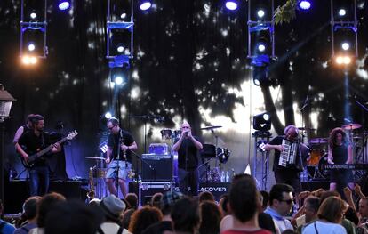 Momentos de 'Alcalá Suena' durante la edición del año pasado.