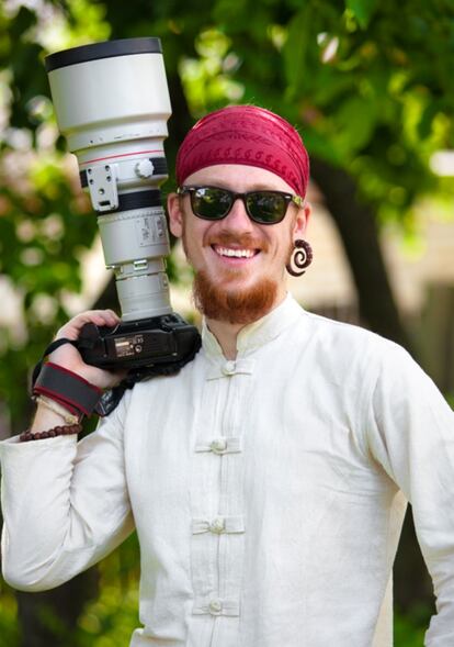 23 años, ucranio, Anton Jankovoy es un <i>free-lance</i> que cada verano se va a Nepal y pasa la "mayoría" de su tiempo sacando fotos.