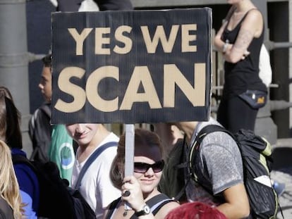 Manifestantes contra la vigilancia de internet en Berlín el pasado septiembre.