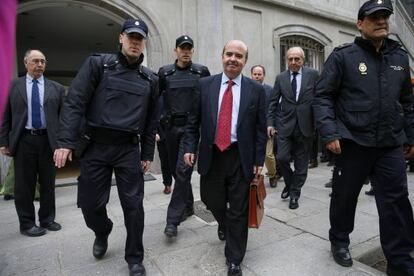 Gaspar Zarrías sale, el pasado 16 de abril, de declarar ante el instructor de los ERE en el Tribunal Supremo.