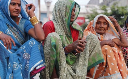 Mujeres de Varanasi (India).