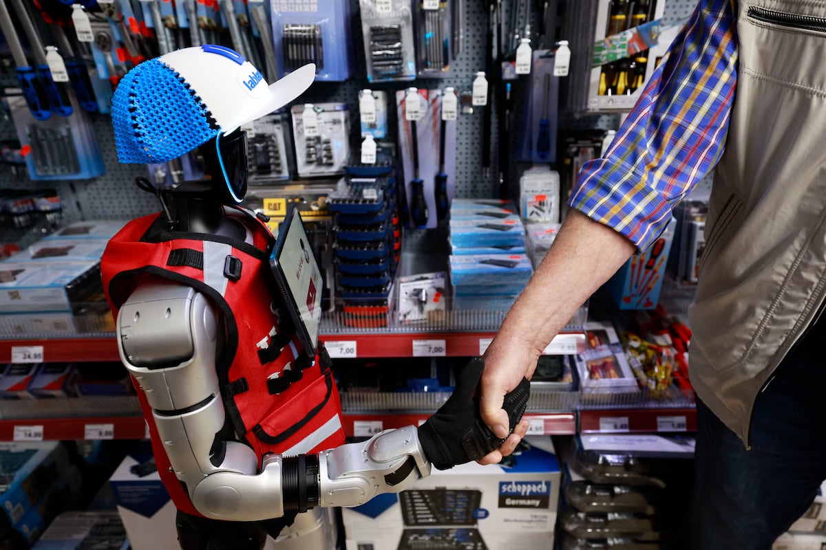 Robots humanoides: 5 debates clave para el futuro laboral