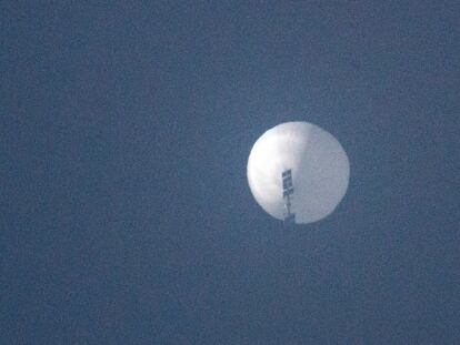 Un presunto globo espía chino en el cielo sobre Montana, Estados Unidos, el 1 de febrero.