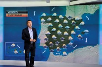 Roberto Brasero, conductor de la información meteorológica en Antena 3