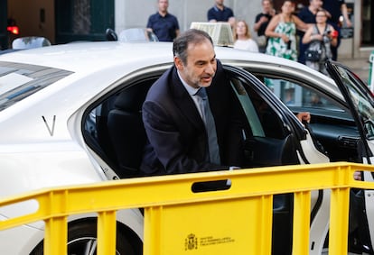 José Luis Ábalos, a su llegada al Tribunal Supremo este lunes. 
