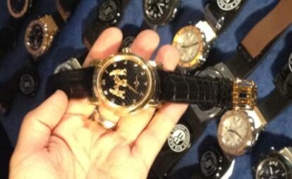 El reloj más caro recuperado por la policía.