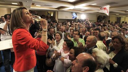 María Dolores de Cospedal, candidata del PP a la presidencia de la Junta de Castilla-La Mancha en las elecciones del 22-M, celebrando su victoria en Toledo el 22 de mayo de 2011.