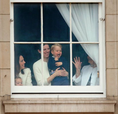 Prince George with María Teresa Turrión at Buckingham Palace.