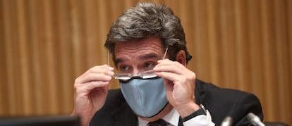 El ministro de Inclusión, Seguridad Social y Migraciones, José Luis Escrivá, en la Comisión de Seguimiento y Evaluación de los Acuerdos del Pacto de Toledo en el Congreso de los Diputados.