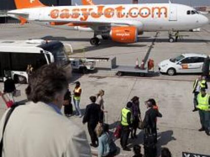 Easyjet abandona su base en Barajas por el encarecimiento del aeropuerto